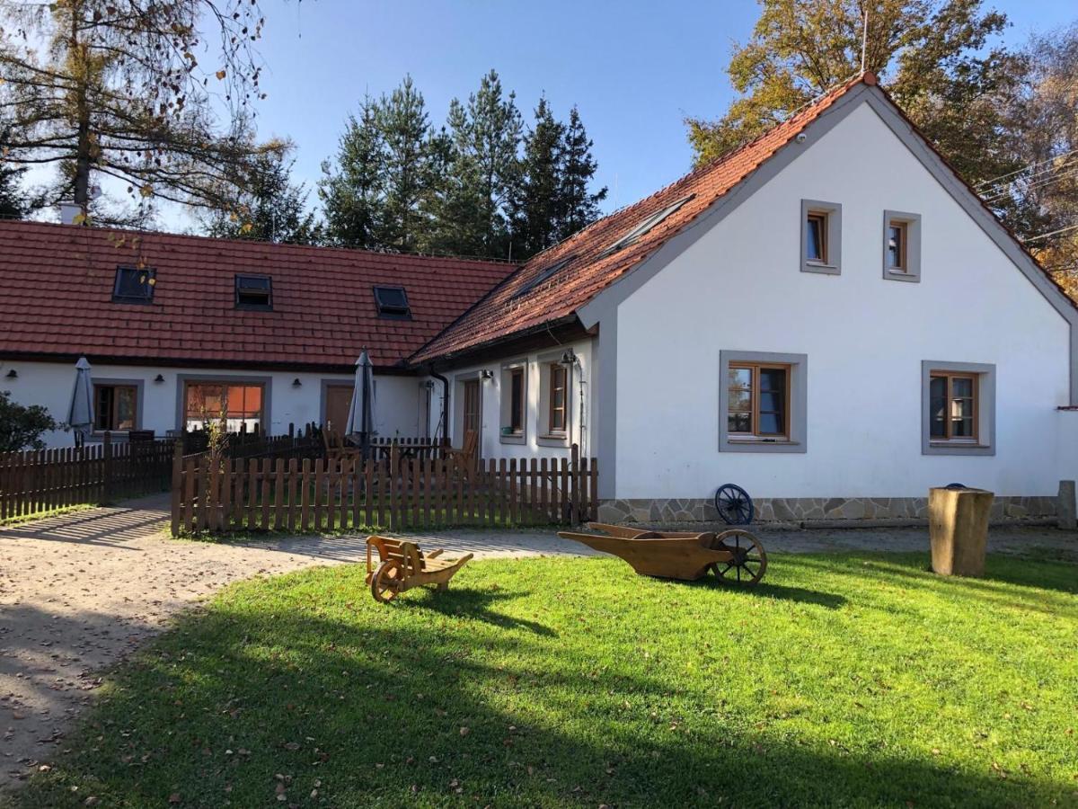 Jílovice Apartmany Kojakovice - Trebon מראה חיצוני תמונה